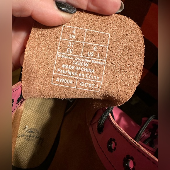 The Original Pink Doc Martins AirWair with Soles Bouncing Vintage 90s Leather - Picture 6 of 11